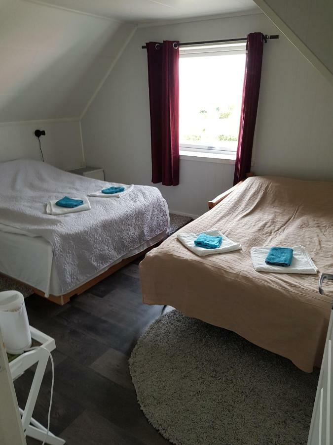 אבנסקייר 1 Room In The Yellow House, Close To Airport & Lofoten מראה חיצוני תמונה
